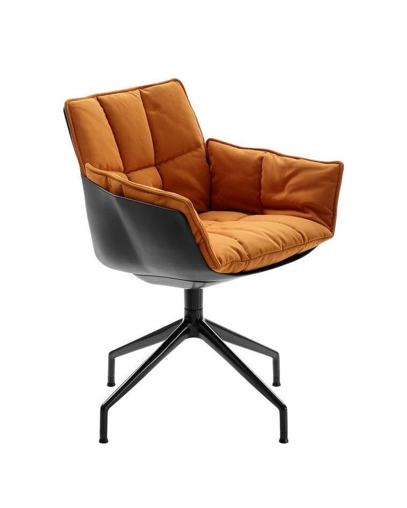 Chaise Husk